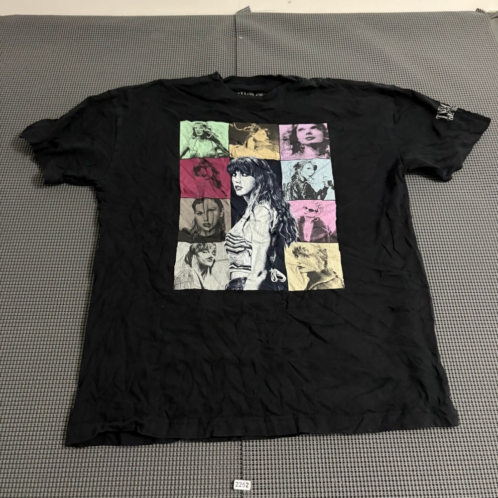 Taylor Swift The Eras Tour Concert T-Shirt Black XS North American Dates Graphic